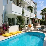 Hotel Contess By Faros