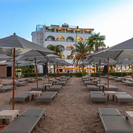 Hotel Contess By Faros 3*