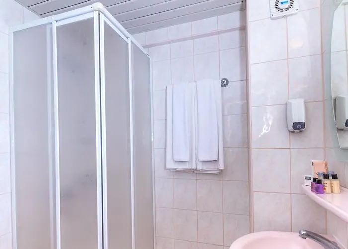 Отель Contess By Faros 3*