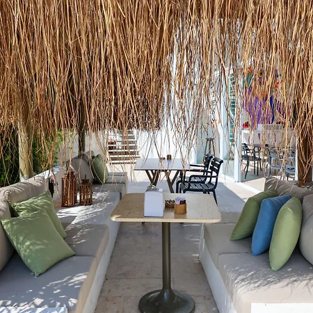 Contess By Faros מלון מרמריס