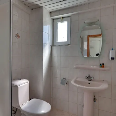 Contess By Faros מלון